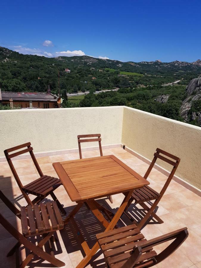 Appartamento Monte Mare Arzachena Exteriér fotografie